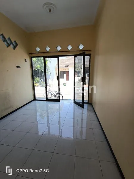 image RUMAH HOOK ADA SISA BANGUNAN EX SALON LOKASI RAME PENDUDUK (6)