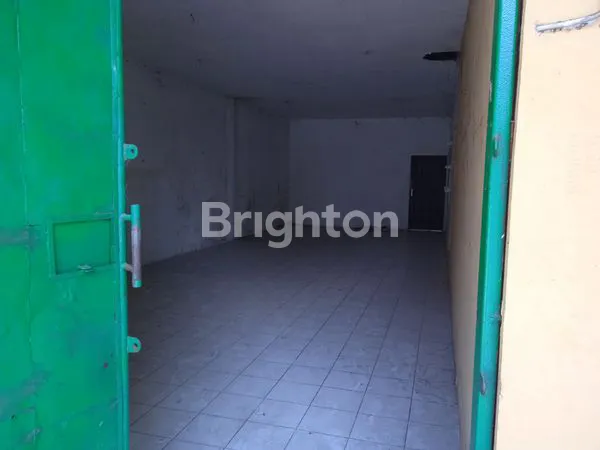 image RUKO STRATEGIS LUAS PINGGIR JALAN NASIONAL DI TULUNGAGUNG (5)