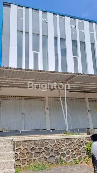 RUKO 2 PINTU DI KAWASAN WISATA