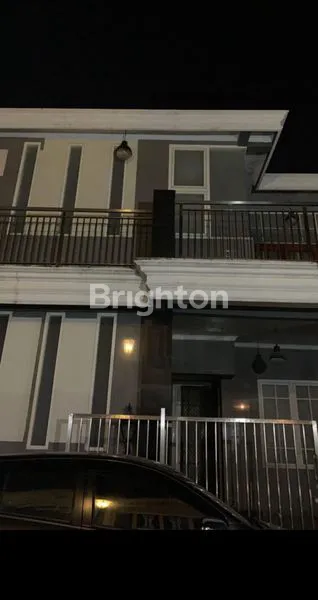 image RUMAH SECONDARY TERAWAT DI PAKUWON CITY, TAMAN MUTIARA, 2½ LANTAI. (2)