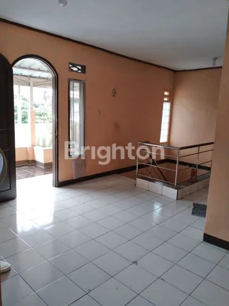 MAIN ROAD HOLIS BANDUNG - SIAP HUNI & BISA USAHA