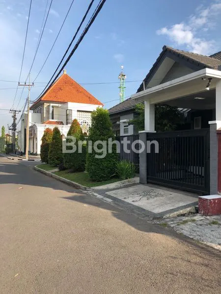 image RUMAH SANGAT NYAMAN POSISI HOOK (2)