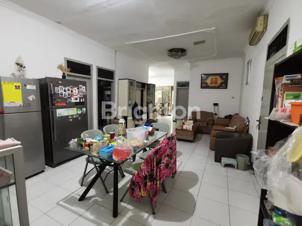 image MURAH RUMAH 1 LANTAI BABATAN PANTAI KENJERAN DEKAT GALAXY MALL GM DHARMAHUSADA UNAIR C MULYOSARI SUTOREJO (2)