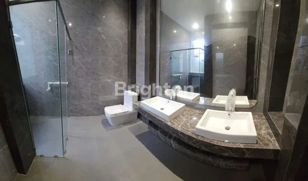 image RUMAH BRAND NEW DI LUXURY CLUSTER TAMAN GOLF CITRALAND (4)