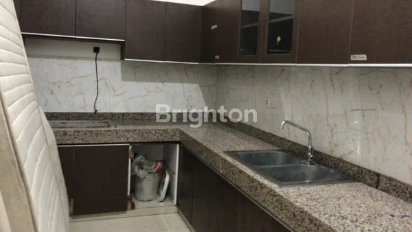 image LEBAK ARUM LEBAR 10 SELANGKAH KE RAYA KENJERAN, MERR (5)