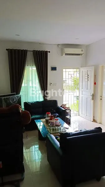 image RUMAH CANTIK TIPE TOWNHOUSE ANGGREK MAS 2 SIAP HUNI (8)