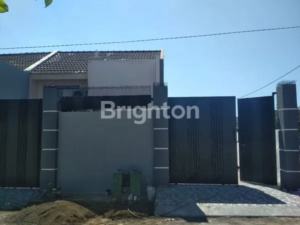 image RUMAH DI GRAHA CEMANDI RESIDENCE (1)