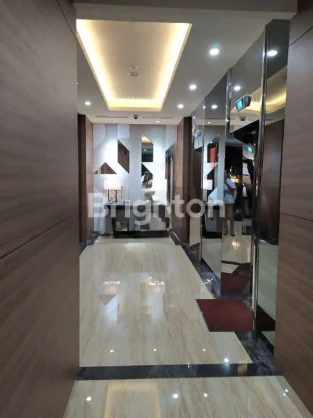 image PARKLAND AVENUE APARTMENT VIEW POOL SAMPING SAHID SERPONG HOTEL (5)