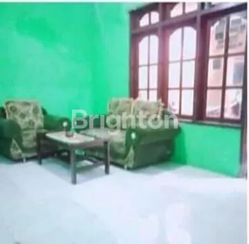 image RUMAH SEDERHANA 2 TINGKAT TENGAH KOTA AREA SUKUN.U (2)