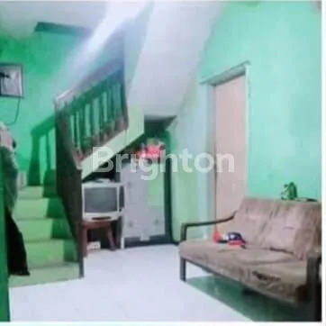 image RUMAH SEDERHANA 2 TINGKAT TENGAH KOTA AREA SUKUN.U (3)