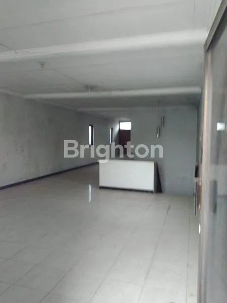 image RUKO 3 LANTAI MURAH DAN STRATEGIS (2)