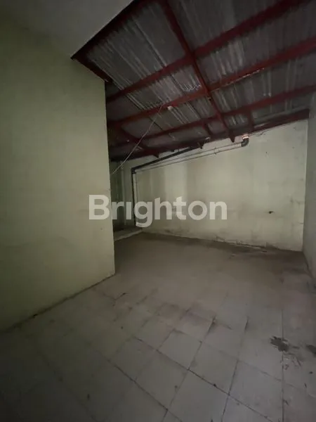 image RUMAH 1 LT DI PONDOK TJANDRA INDAH SEMANGKA SIDOARJO DEKAT PETRA ACITYA, RS MITRA KELUARGA DAN TOL TAMBAK SUMUR  (7)