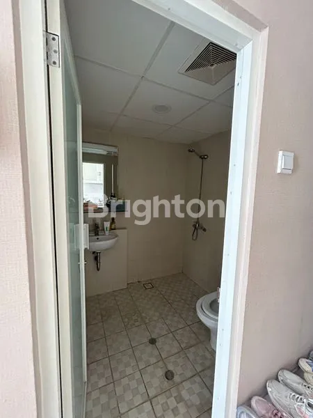 image APARTEMEN UC TOWER BERKELEY (5)