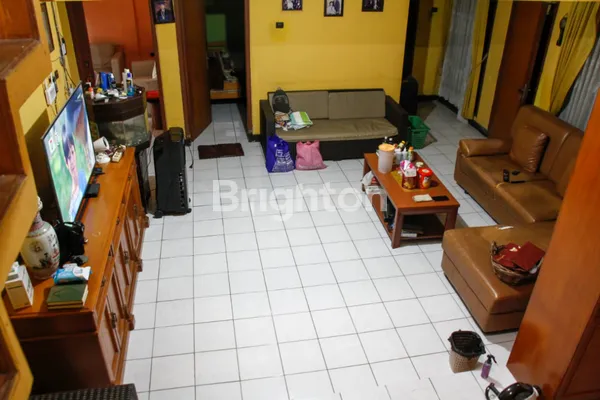 image RUMAH 2 LANTAI NYAMAN ASRI SIAP HUNI LUAS KOMPLEK ANGKASA MEKAR CIBADUYUT (3)