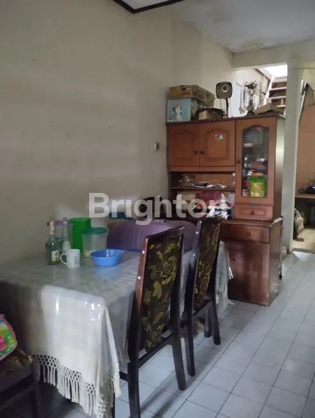 image HUNIAN DI LINGKUNGAN YANG NYAMAN 2 LANTAI (2)