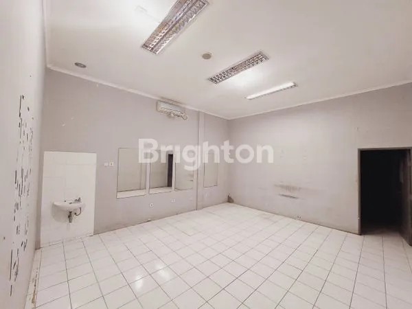 image RUKO 2 LANTAI DI CENDRAWASIH (2)