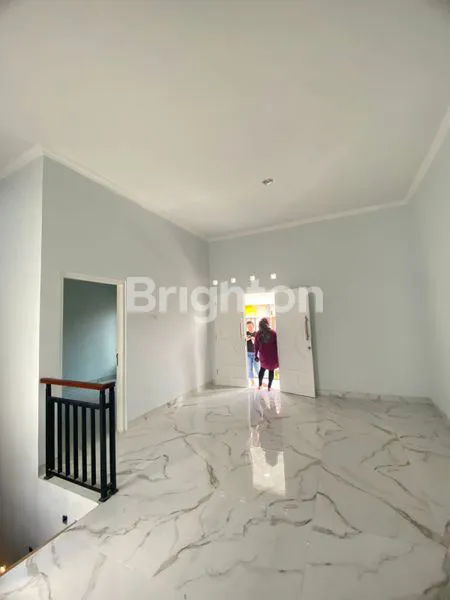 image RUMAH MEWAH 2LT SIAP HUNI LINGKUNGAN PERUMAHAN DI SIDOARUM GODEAN (5)