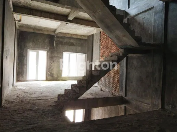 image KOMPLEK CEMARA ASRI RUMAH BARU - KOSONG JL KATALIA (3)