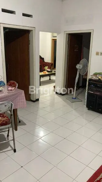 image RUMAH  BESAR SIAP HUNI (1)
