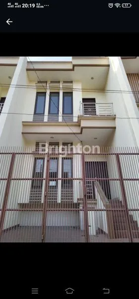 image RUMAH DURI KEPA, CANTIK 2.5LANTAI, JAKARTA BARAT (1)