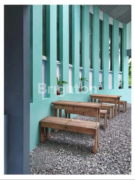 image BANGUNAN PREMIUM UNTUK USAHA KULINER DAN SEJENIS DI NGASEM (2)