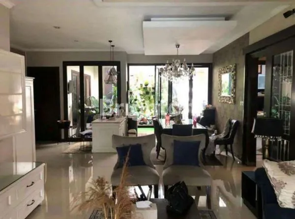 image RUMAH MEWAH DI KOMPLEK PONDOK KELAPA INDAH (6)