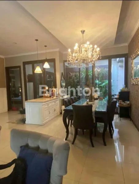 image RUMAH MEWAH DI KOMPLEK PONDOK KELAPA INDAH (7)