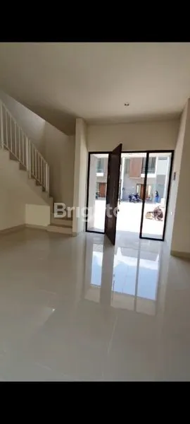 image DIJUAL CEPAT RUMAH CENTRAL PARK JUANDA (7)