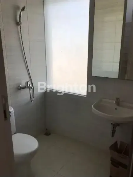 image RUMAH GRAND PAKUWON CLUSTER QUEENSLAND SURABAYA (4)