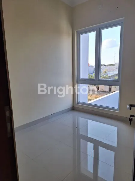 image RUMAH CLUSTER MEWAH SOLO BARU (5)