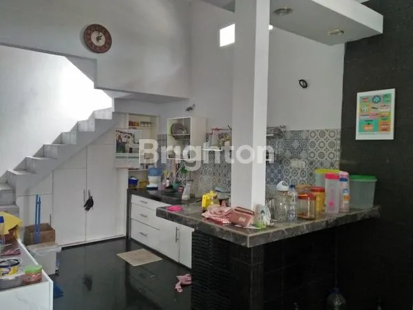 image DIJUAK!RUMAH DI PERUM DREAMING LAND BENOWO (4)