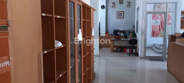 image RUMAH KANTOR STRATEGIS, JALAN 2 MOBIL, HANYA 350 METER DARI JALAN RODAMAS TANAHMAS (3)