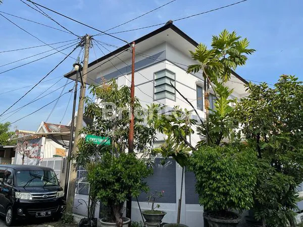 image NIRWANA EKSEKUTIF MINIMALIS HOOK 2LANTAI DK RUNGKUT TENGGILIS KEDUNG BARUK (2)