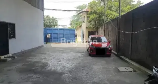 image PABRIK DAN GUDANG OVEN KAYU JALAN MAYJEN SUNGKONO GRESIK (2)