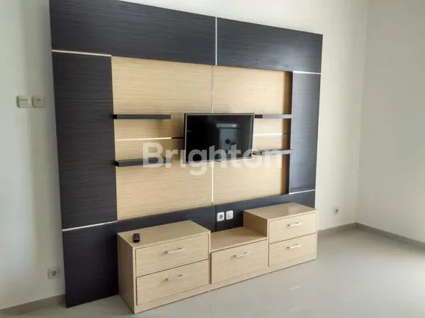 image RUMAH 2LANTAI KLAMPIS FURNISHED SELANGKAH MERR DAN HOKKY SUPERMARKET (5)