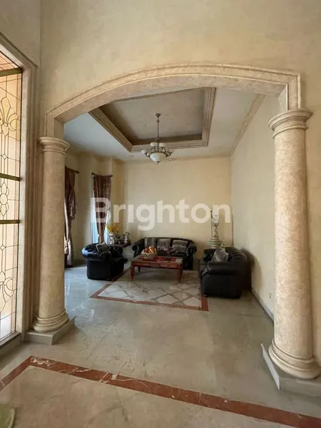 image RUMAH MEWAH DI BPR LIPPO KARAWACI (4)