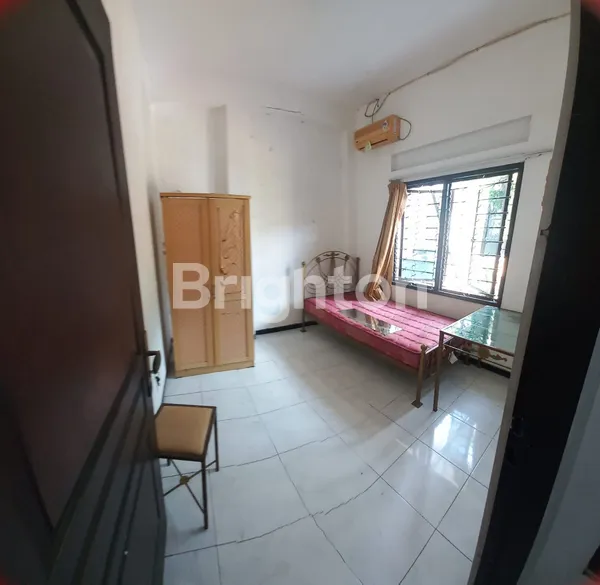 image KOS UBAYA TENGGILIS RUNGKUT MEJOYO STRATEGIS (3)