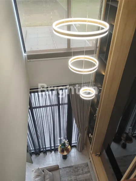 image RUMAH MEWAH 2 LANTAI LOKASI DAN AKSES STRATEGIS DI TENGAH KOTA BOGOR (8)