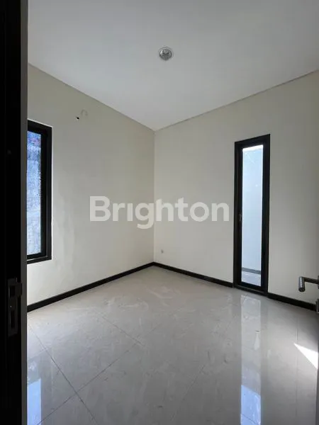 image RUMAH BARU GRESS DEKAT TOL, BANDARA, MERR - PONDOK TJANDRA (8)