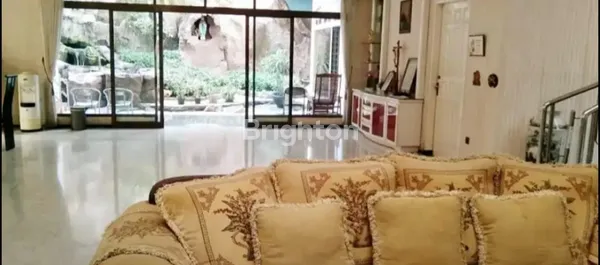 image RUMAH STRATEGIS MANYAR SELANGKAH KE KERTAJAYA, GALAXY MALL, KAMPUS (2)