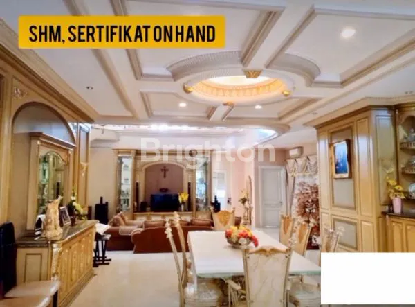 image RUMAH MEWAH SBY TIMUR (5)