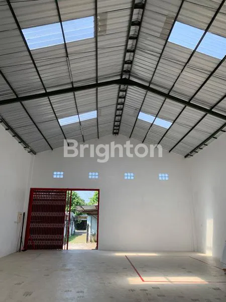 image GUDANG LUAS 700 AN AREA SEMAMPIR KEDIRI KOTA (1)