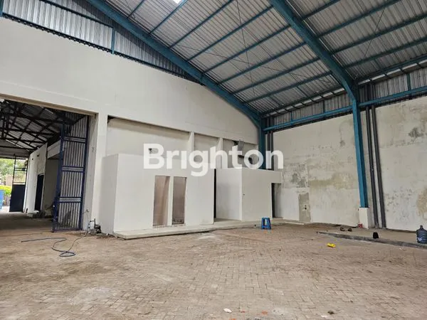 image GUDANG LUAS 2100AN DI KOLAK KAB. KEDIRI (2)