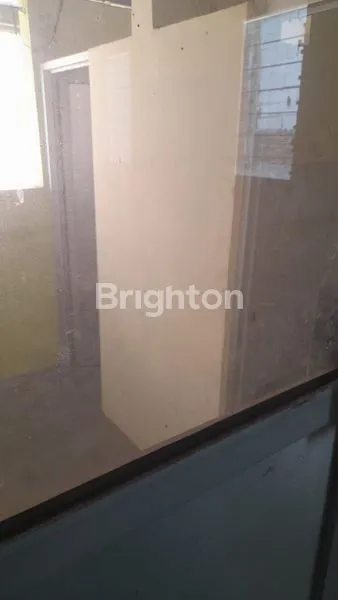 image RUKO ARILOKA DEKAT BANDARA A YANI (2)