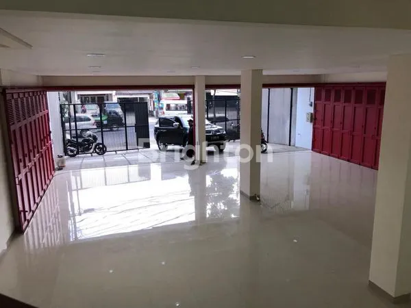 image SEWA RUKO 4 LANTAI COCOK UNTUK SEGALA USAHA DI MOCH RAMDAN BANDUNG  (3)