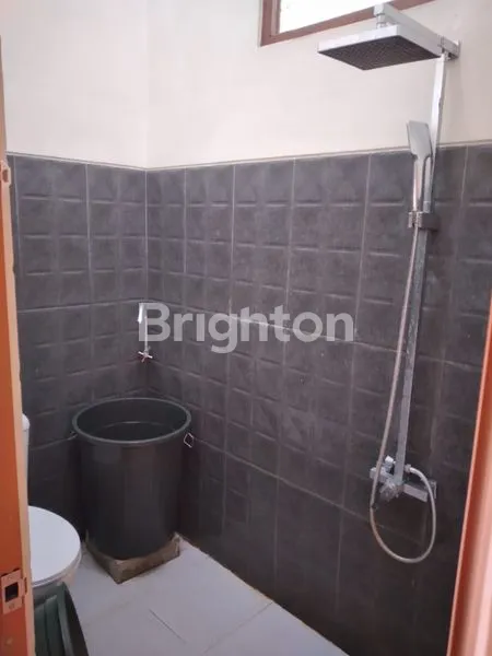 image RUMAH ONE GATE SYSTEM GEDONGAN COLOMADU DEKAT DENGAN EXIT TOL DEKAT DENGAN BANDARA BENAS BANJIR (5)