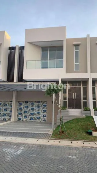 image RUMAH PIK 2 MANHATTAN 2 LANTAI CLUSTER MEWAH ELITE (1)