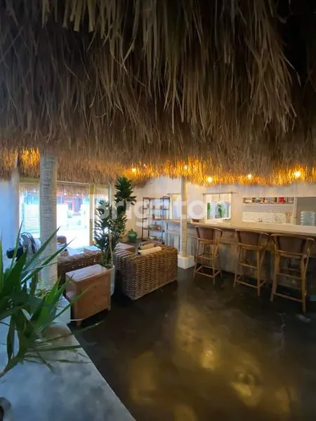 CAFE SIAP DI GUNAKAN LOKASI DI NAKULA LEGIAN