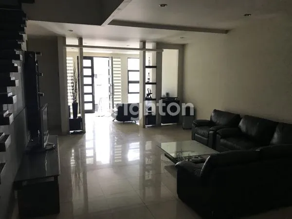 image RUMAH BAGUS JELAMBAR JAKARTA BARAT (6)