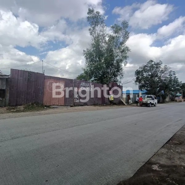 GALANGAN PEMBUATAN KAPAL TUG BOAT BARGE